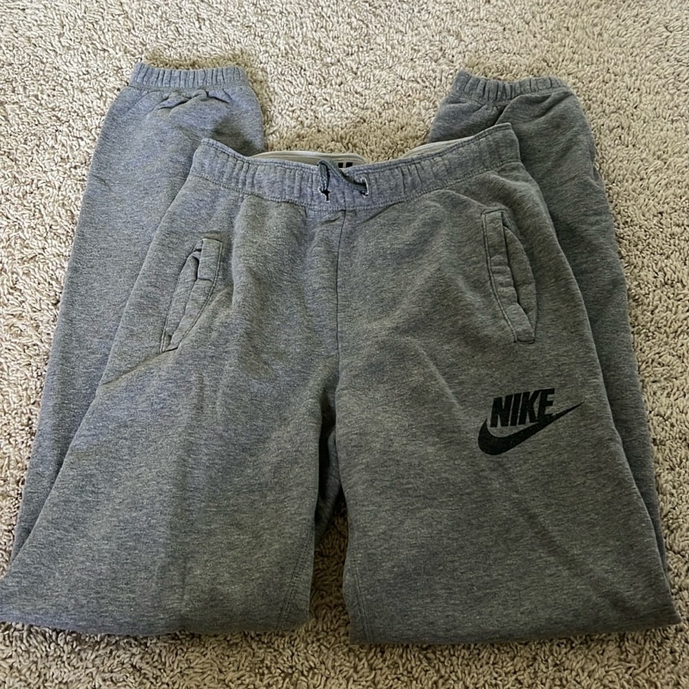 Nike joggers